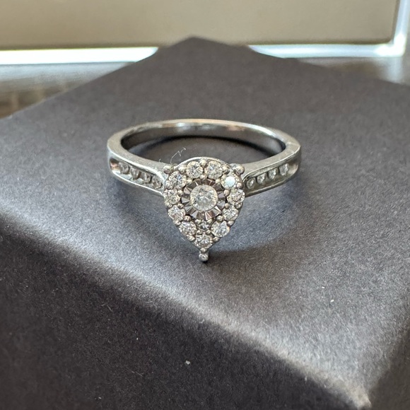 Wedding Set - Picture 2 of 8